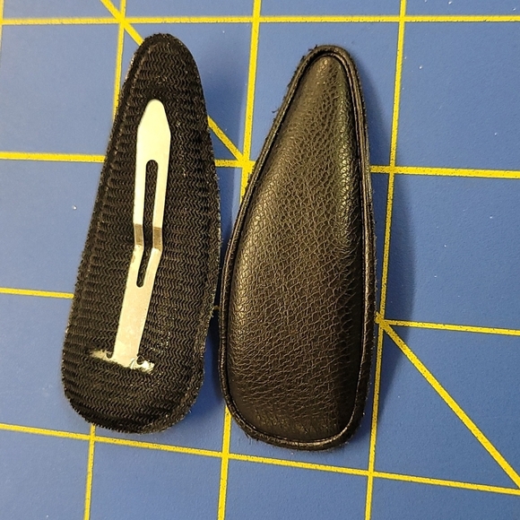 La Ti Da Handmade Creations Soft Pleather Hair 2.5" Clips Set of 2 - Picture 2 of 2